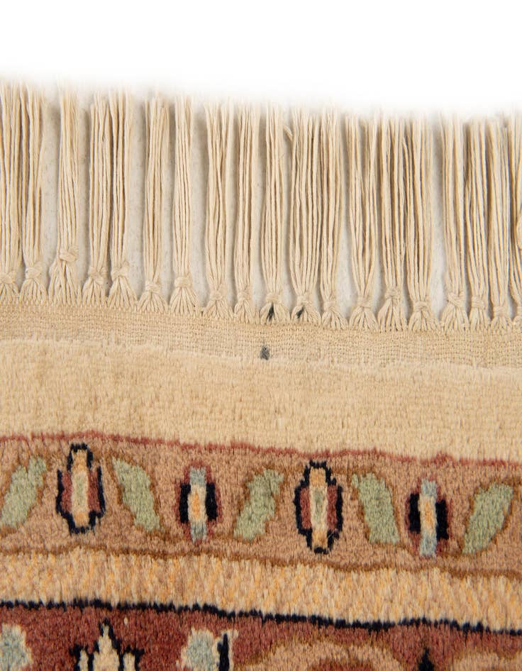 Detail image of  4' 1 x 6' 5  Hand Knotted Farahan Oriental Wool Rug