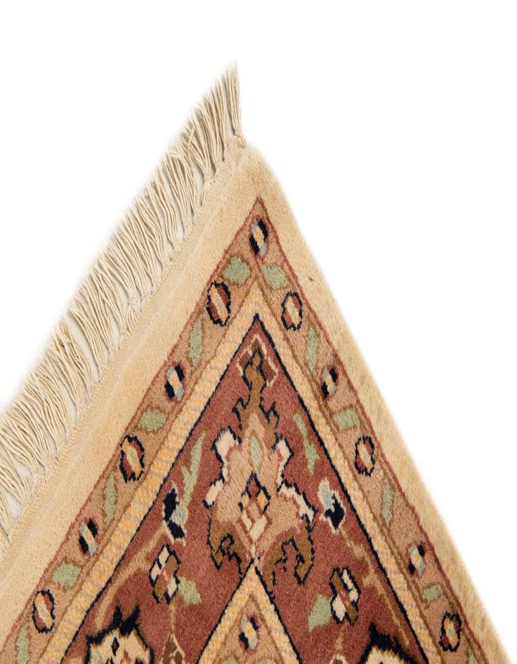 Detail image of  4' 1 x 6' 5  Hand Knotted Farahan Oriental Wool Rug