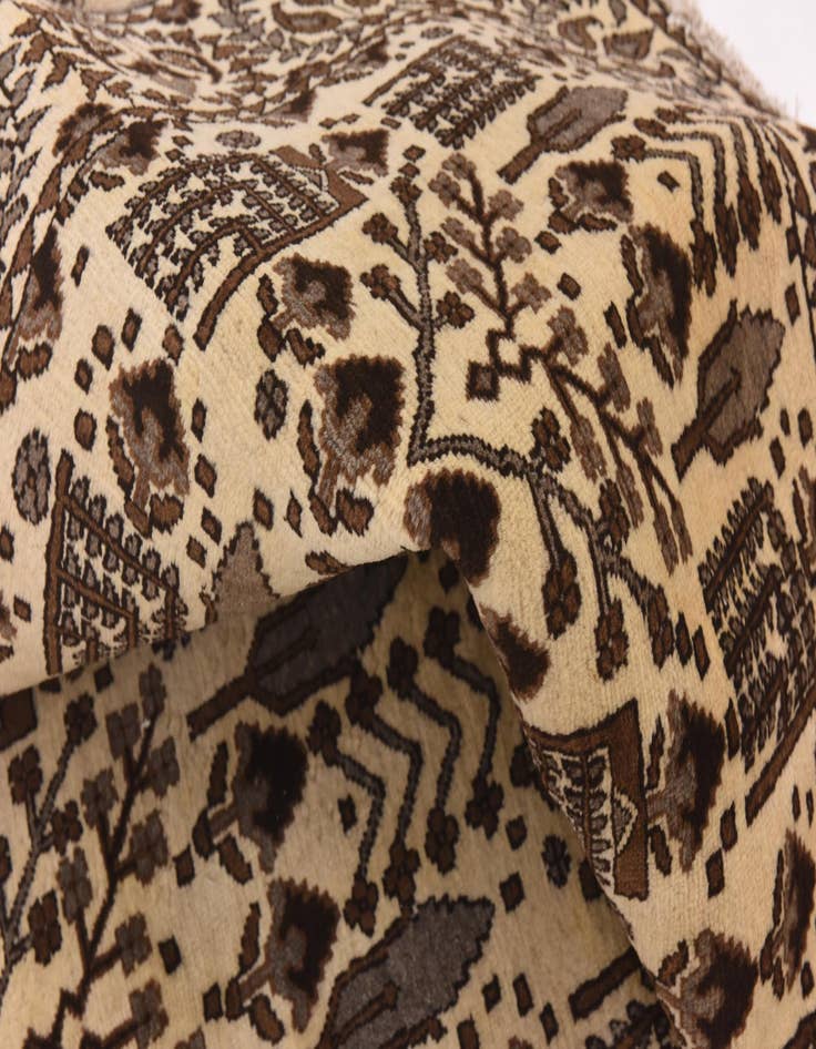 Detail image of  7' 9 x 11' 3  Hand Knotted Ferdos Persian Wool Rug