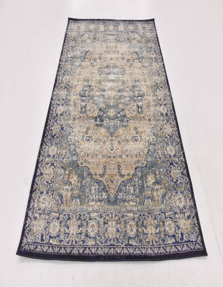 Detail image of  5' 3 x 7' 3 Fleur Rug