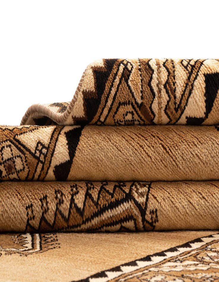 Detail image of  3' 11 x 7' Gabbeh Wool Rug