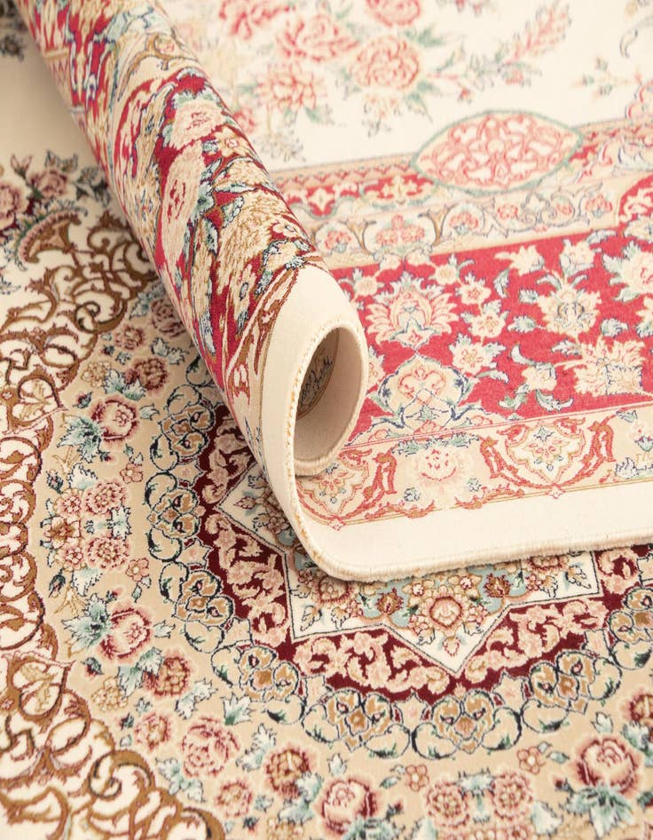 Detail image of  4' 9 x 7' 3 Ghom Design Rug