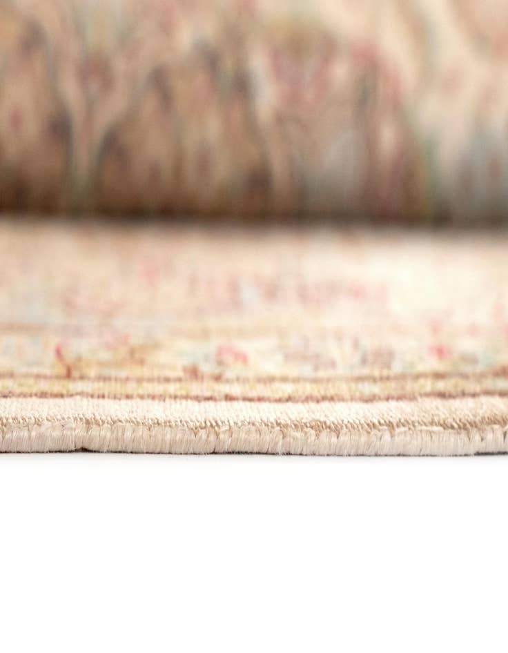 Detail image of  6' 6 x 9' 10 Ghom Silk Rug