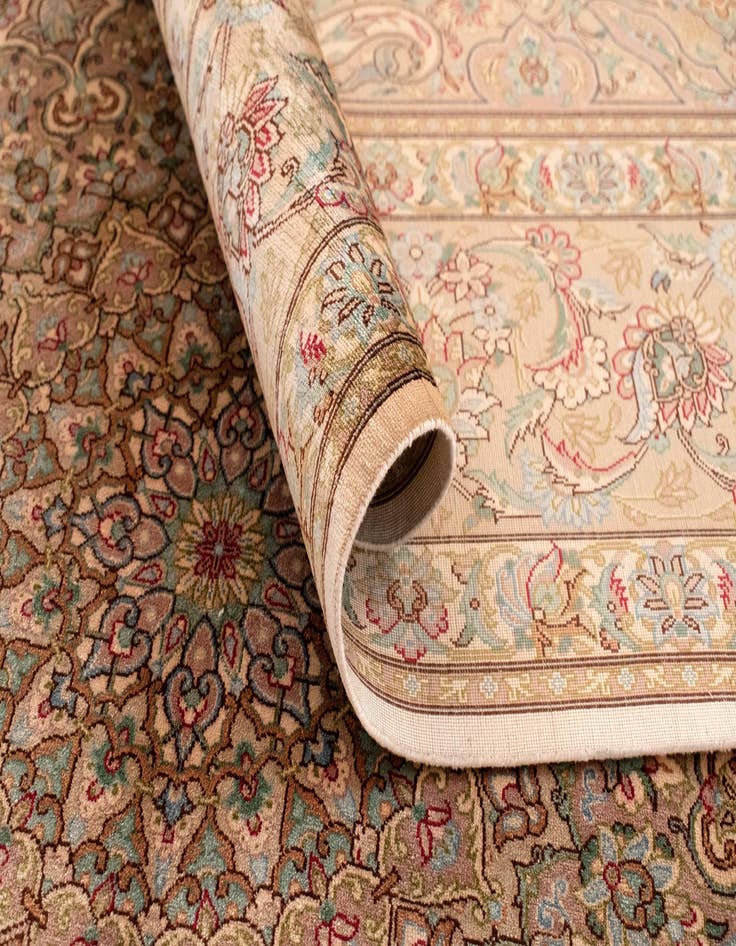 Detail image of  6' 6 x 9' 10 Ghom Silk Rug