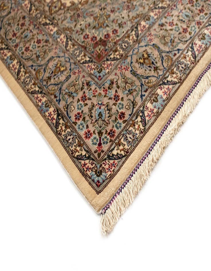 Detail image of  4' 3 x 6' 7 Ghom Silk Rug