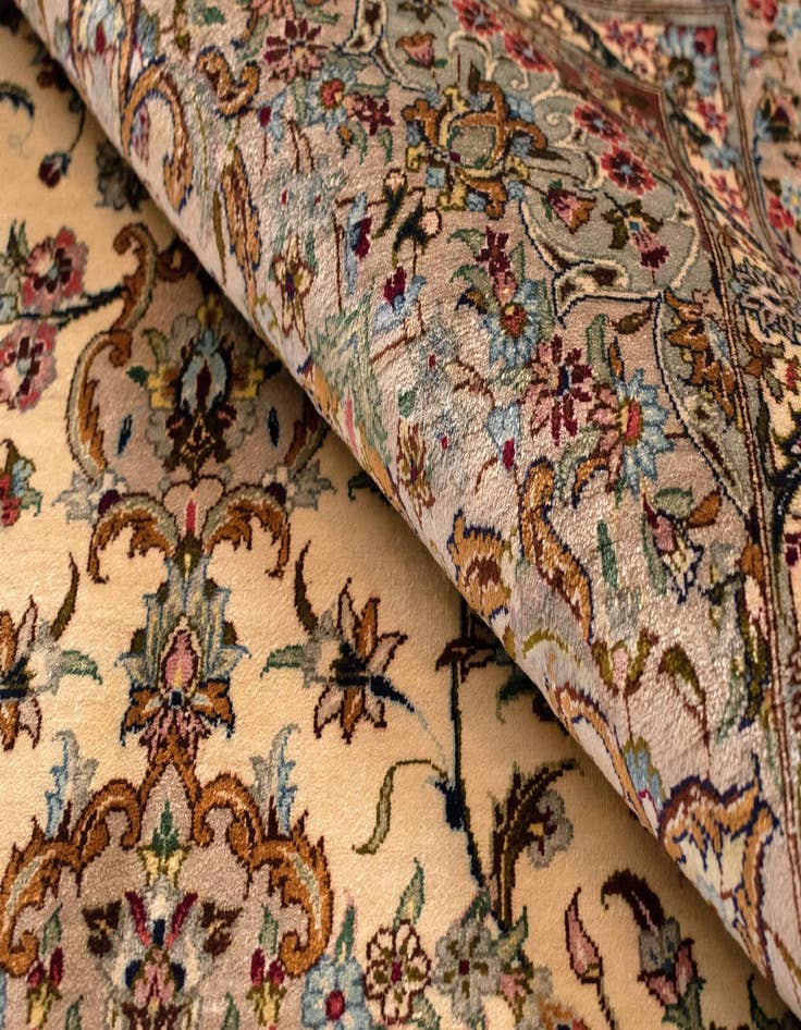 Detail image of  4' 3 x 6' 7 Ghom Silk Rug