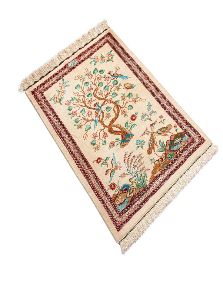 Detail image of  1' 10 x 2' 7 Ghom Silk Rug