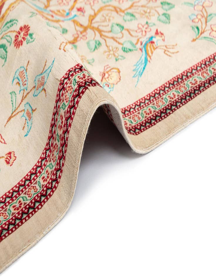 Detail image of  1' 10 x 2' 7 Ghom Silk Rug