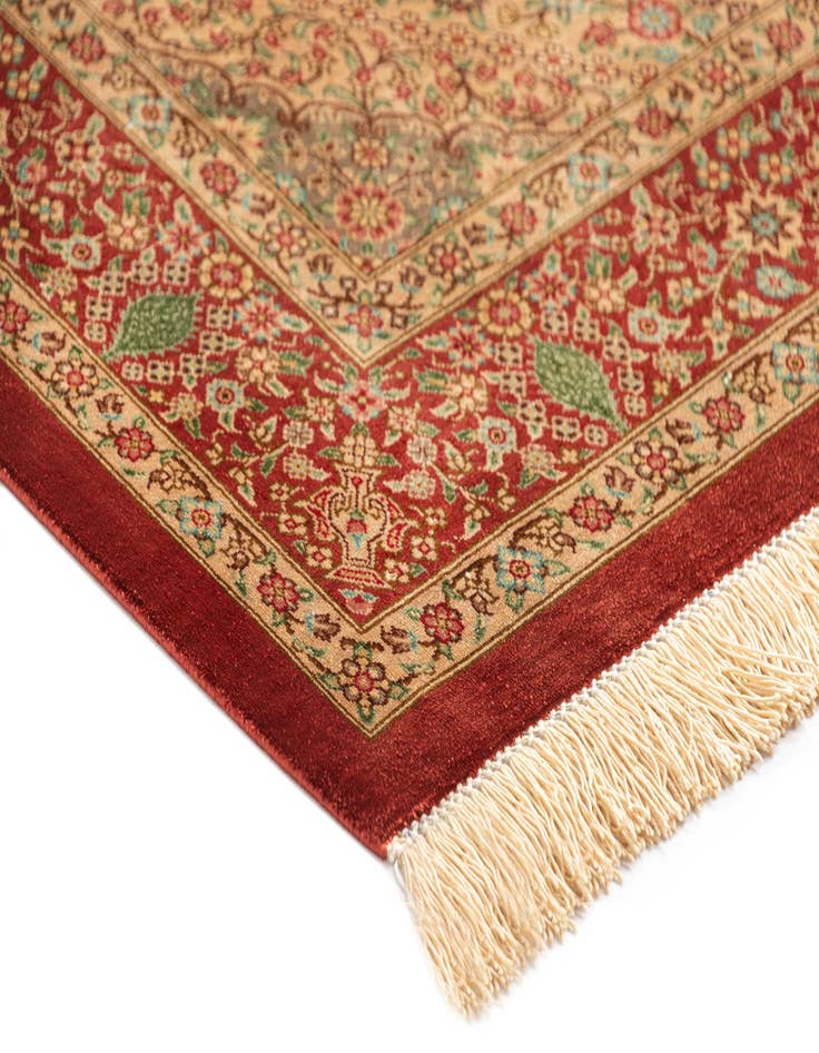 Detail image of  2' 7 x 4' Ghom Silk Rug