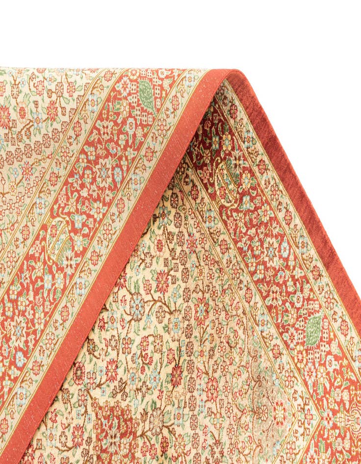 Detail image of  2' 7 x 4' Ghom Silk Rug