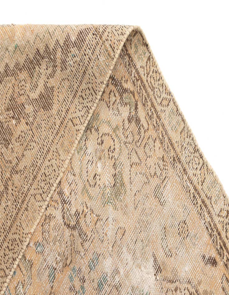 Detail image of  5' 6 x 8' 7 Hamedan Wool Rug