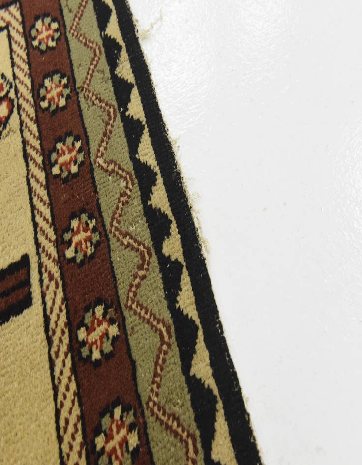 Detail image of  3' x 5' 3  Hand Knotted Hamedan Wool Rug