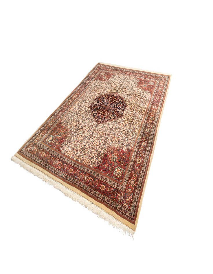 Detail image of  8' 1 x 11' Herati Wool Rug