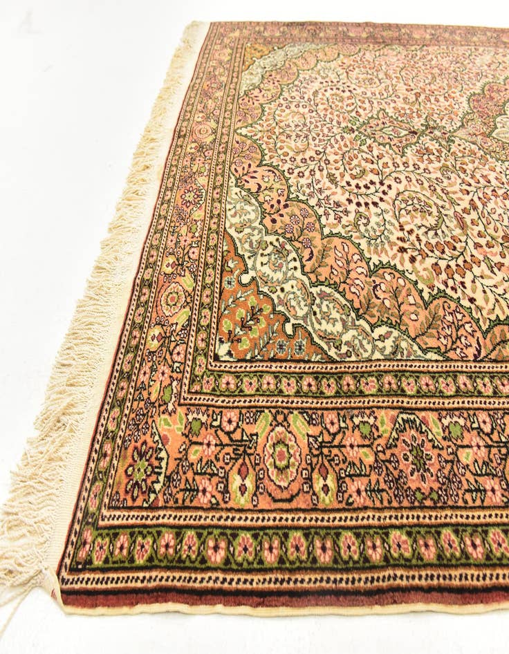 Detail image of  6' 5 x 9' 3  Hand Knotted Hereke Wool Rug