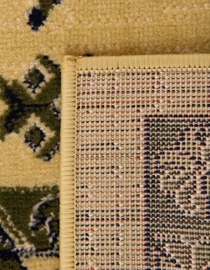 Detail image of  9' x 12' Heris Rug