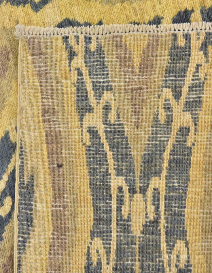 Detail image of  5' x 6' 5  Hand Knotted Ikat Rug
