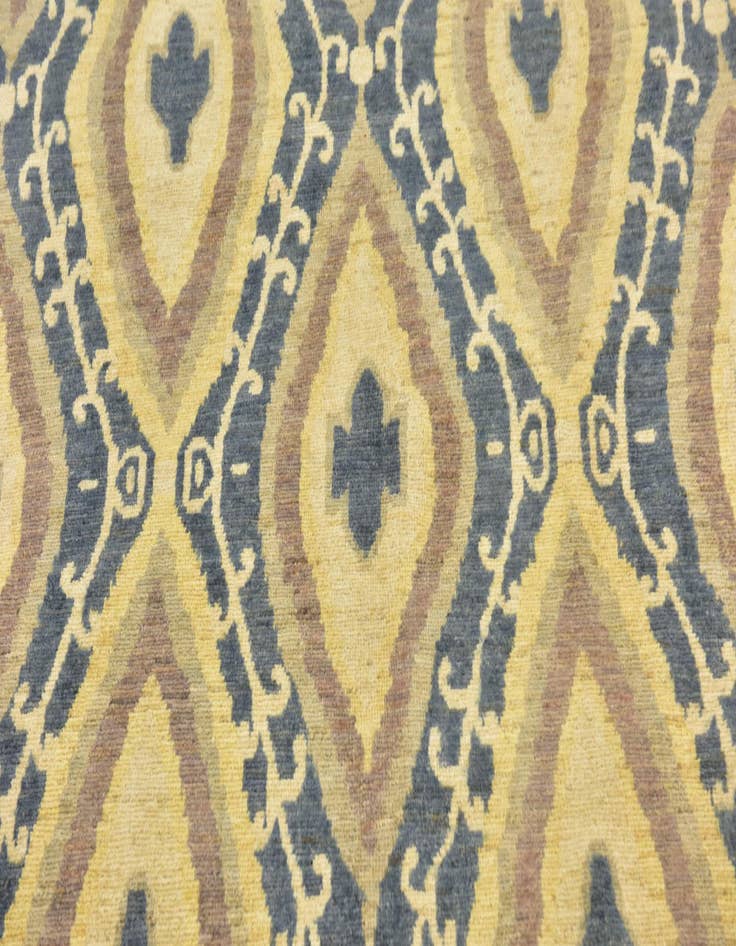 Detail image of  5' x 6' 5  Hand Knotted Ikat Rug