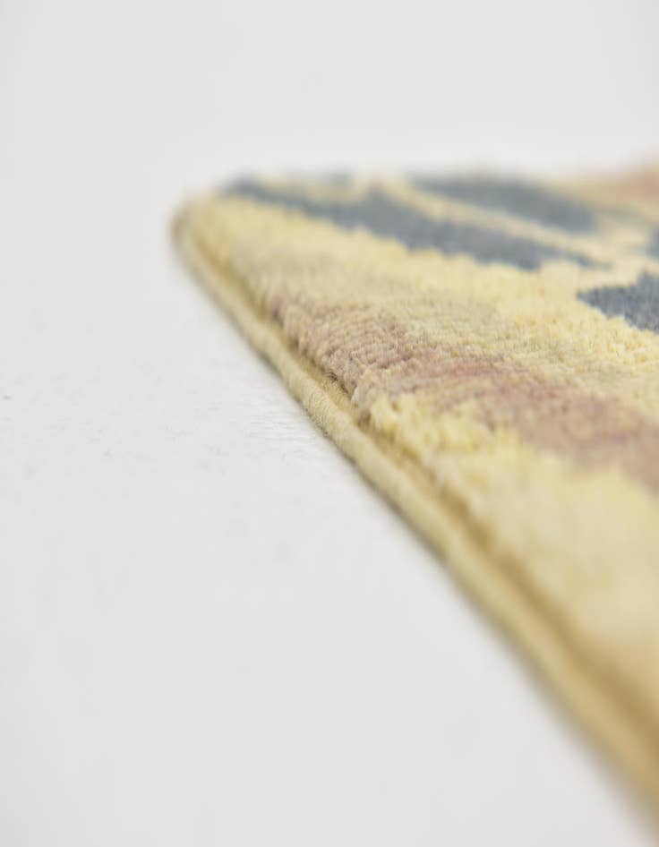 Detail image of  5' x 6' 5  Hand Knotted Ikat Rug