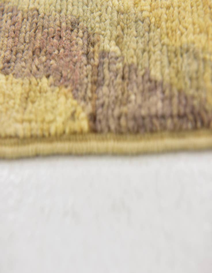 Detail image of  5' x 6' 5  Hand Knotted Ikat Rug