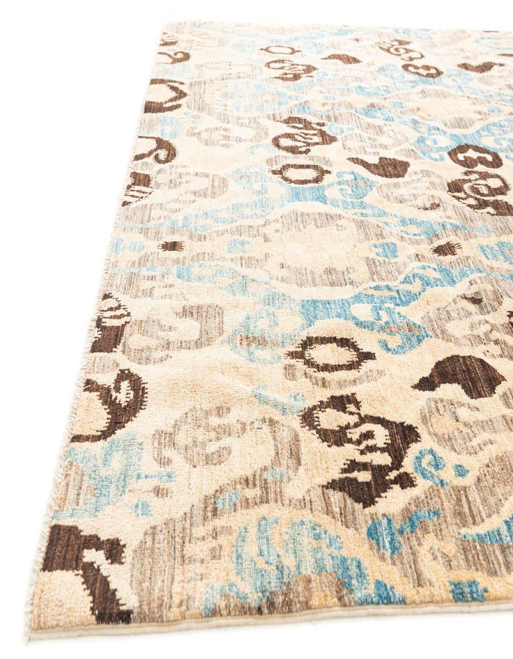 Detail image of  6' 8 x 9' 3  Hand Knotted Ikat Oriental Rug