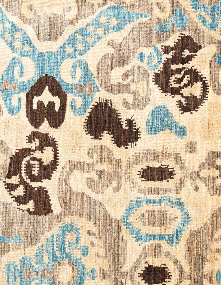 Detail image of  6' 8 x 9' 3  Hand Knotted Ikat Oriental Rug