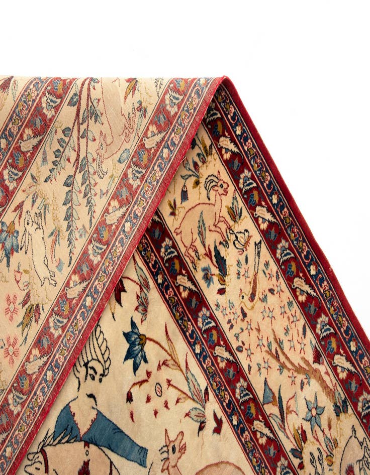 Detail image of  5' 3 x 7' 5 Isfahan Rug