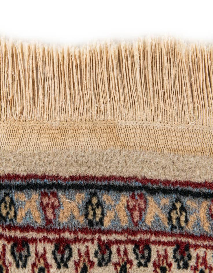 Detail image of  5' 5 x 8' 1  Hand Knotted Isfahan Oriental Wool Rug