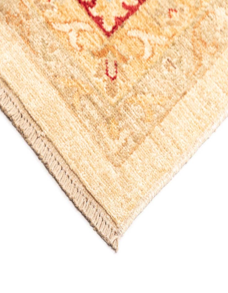 Detail image of  11' 7 x 15' 11 Kaizar Wool Rug