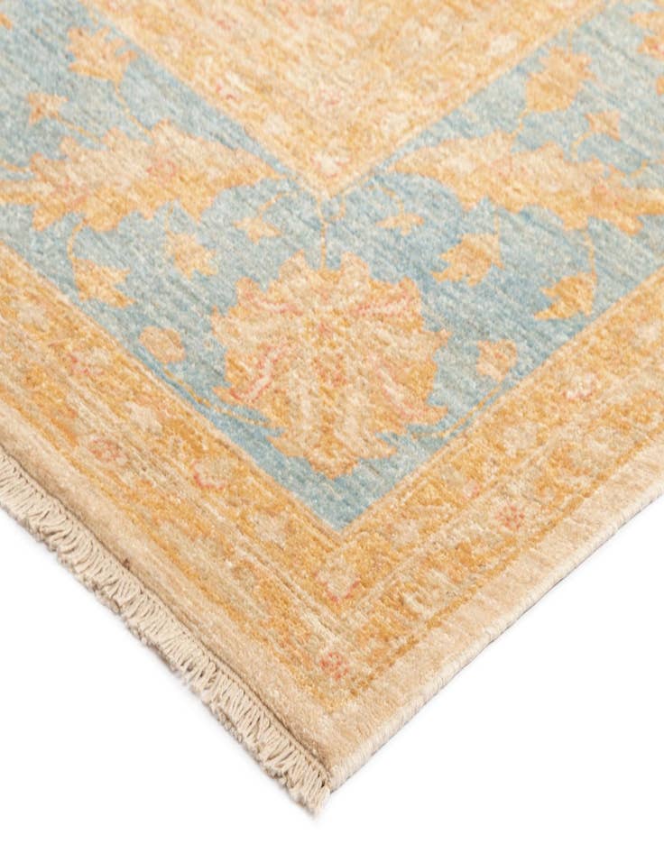 Detail image of  8' 3 x 11' 2 Kaizar Wool Rug