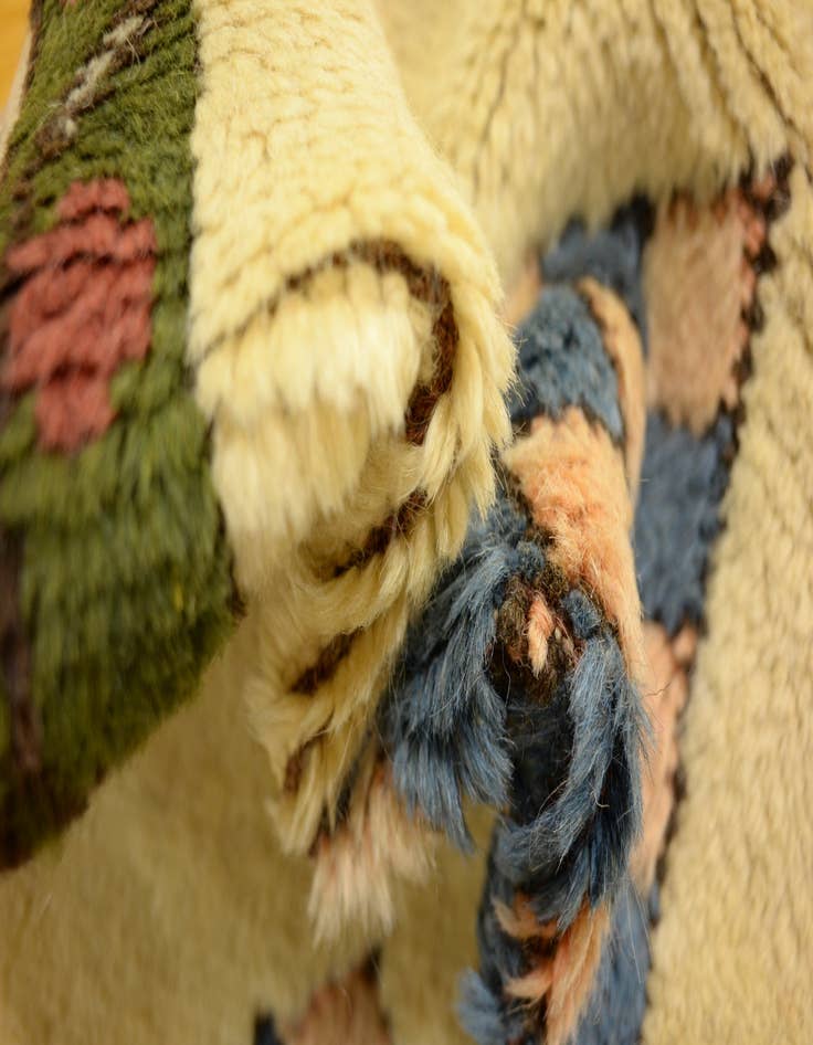 Detail image of  1' 8 x 3' 2  Hand Knotted Kars Wool Rug