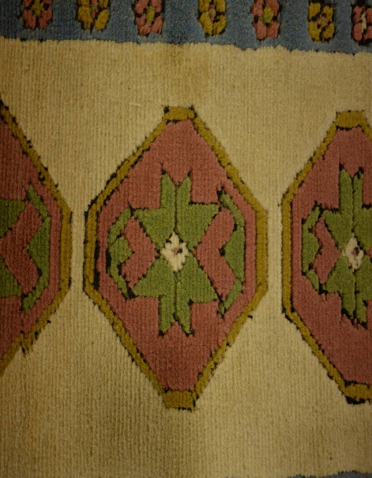 Detail image of  1' 7 x 3' 1  Hand Knotted Kars Wool Rug