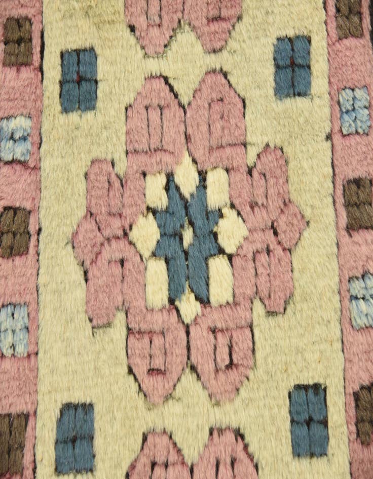 Detail image of  1' 8 x 2' 10  Hand Knotted Kars Wool Rug