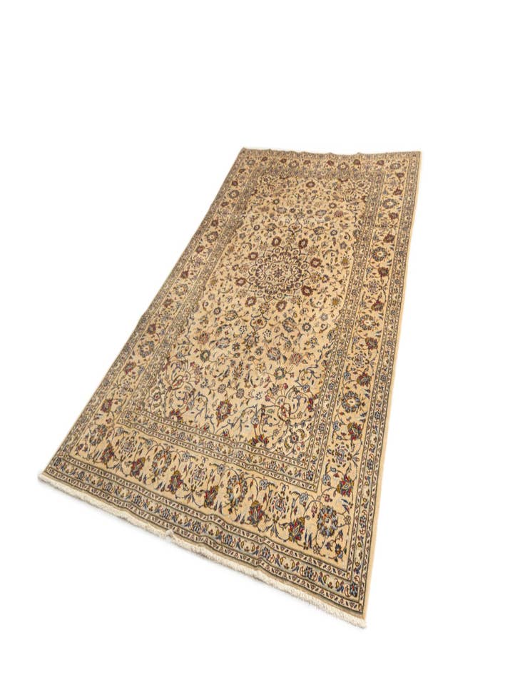 Detail image of  6' 8 x 10' 3 Kashan Rug