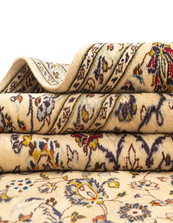 Detail image of  6' 8 x 10' 3 Kashan Rug