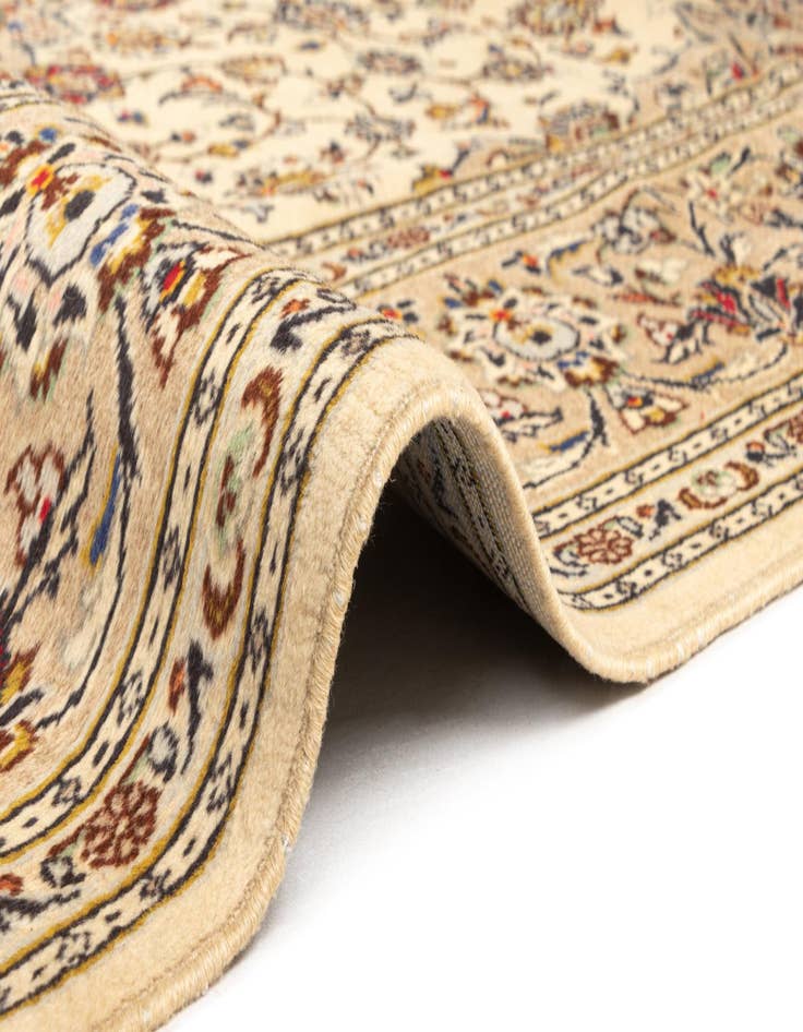 Detail image of  6' 7 x 10' 2 Kashan Rug