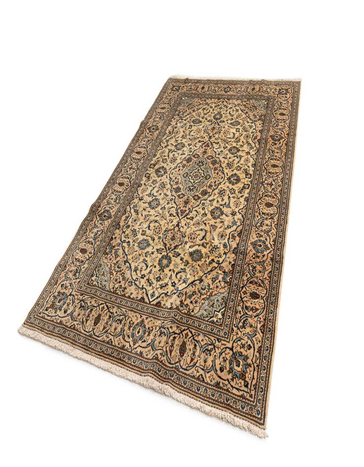 Detail image of  6' 5 x 10' Kashan Rug