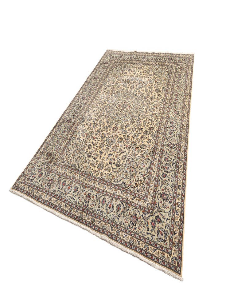 Detail image of  8' 1 x 11' 8 Kashan Rug