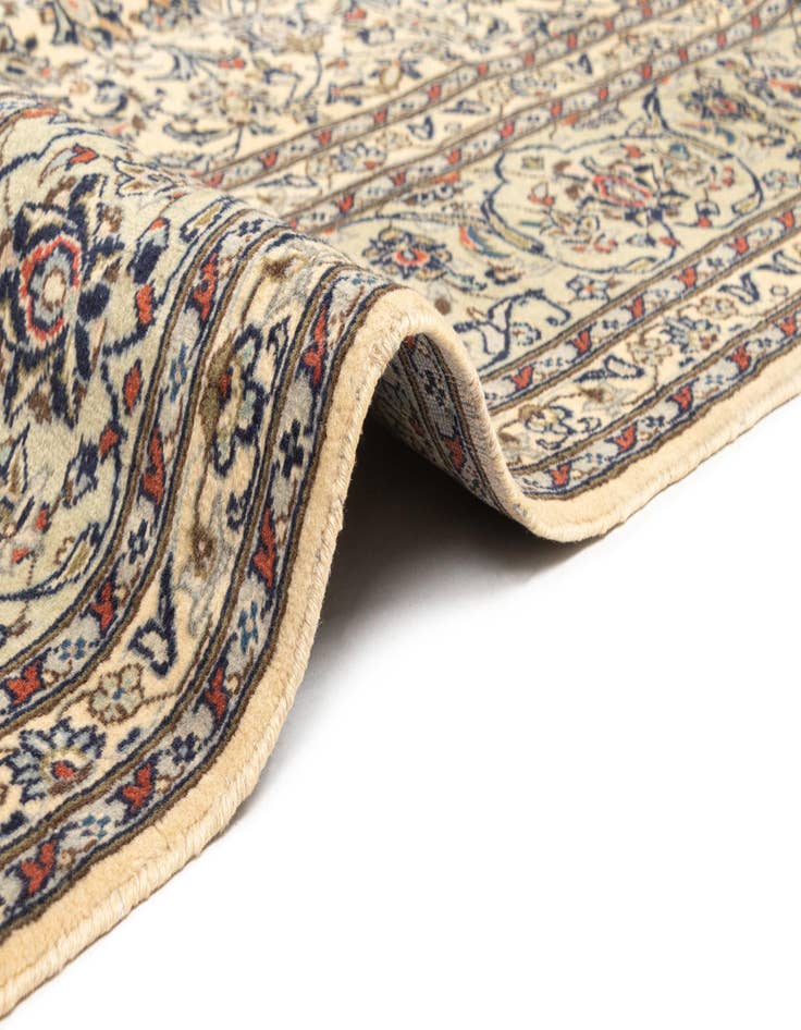 Detail image of  8' 1 x 11' 8 Kashan Rug