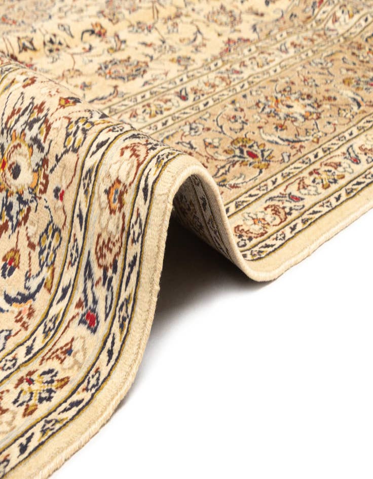 Detail image of  8' 2 x 11' 11 Kashan Rug