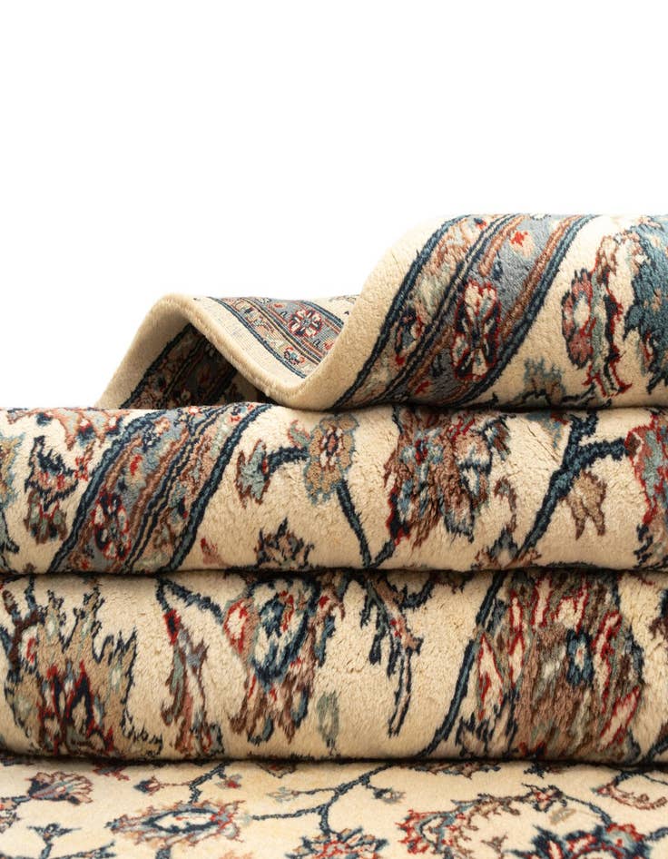 Detail image of  6' x 8' 9 Kashan Wool Rug