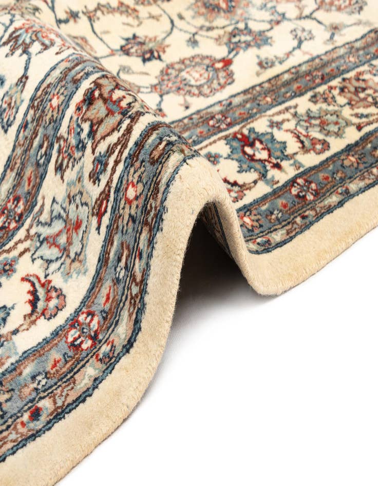 Detail image of  6' x 8' 9 Kashan Wool Rug