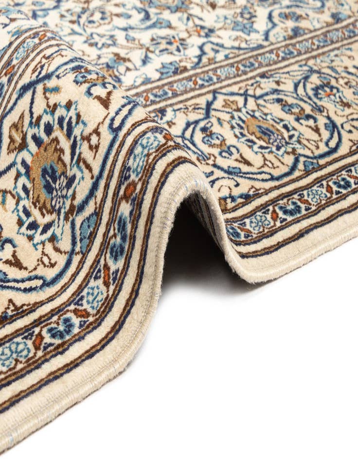 Detail image of  6' 9 x 10' 4 Kashan Wool Rug