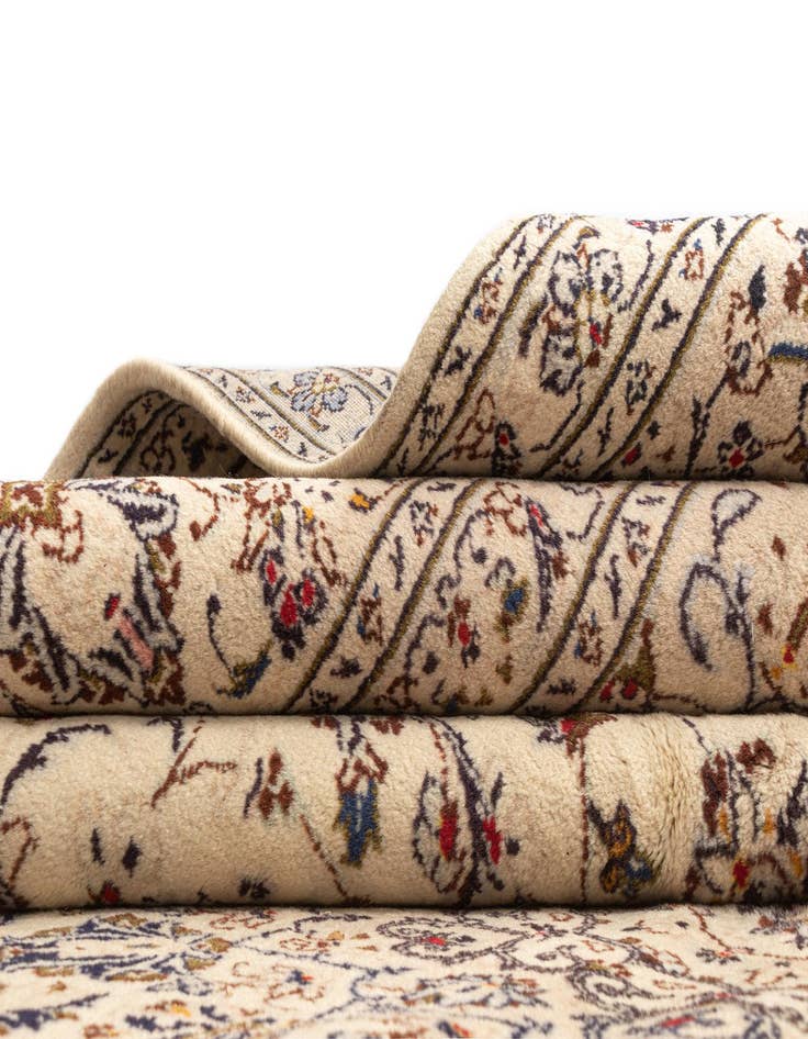 Detail image of  9' 9 x 13' Kashan Wool Rug