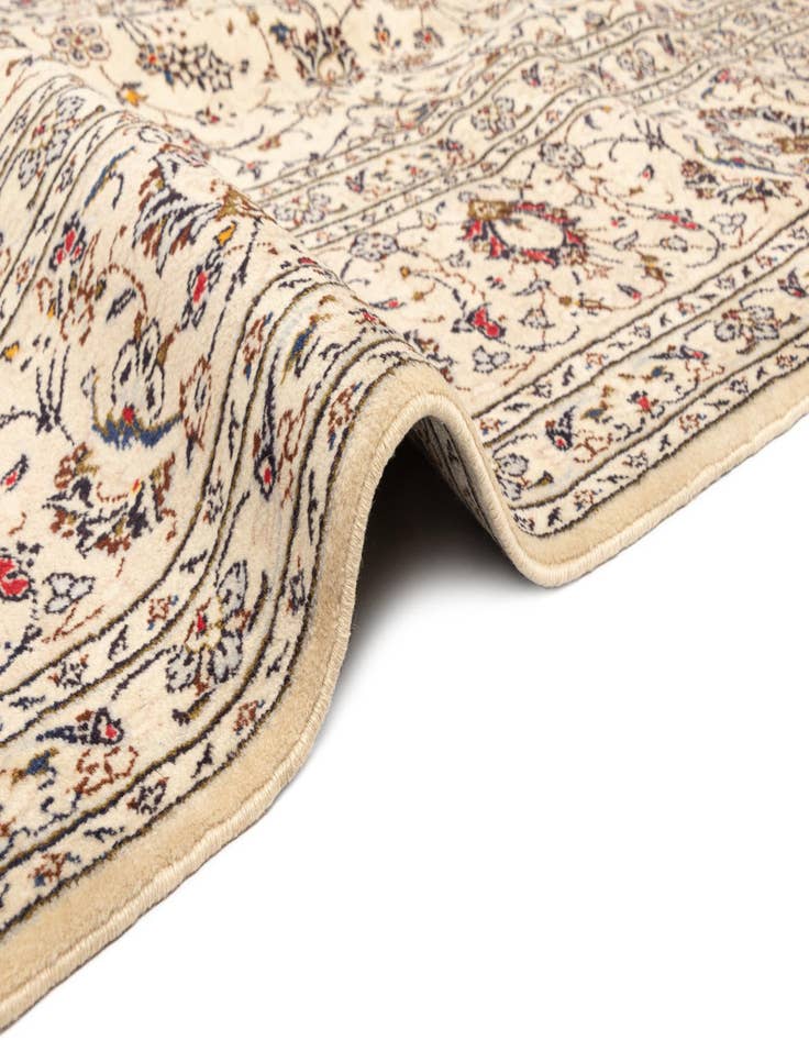 Detail image of  9' 9 x 13' Kashan Wool Rug