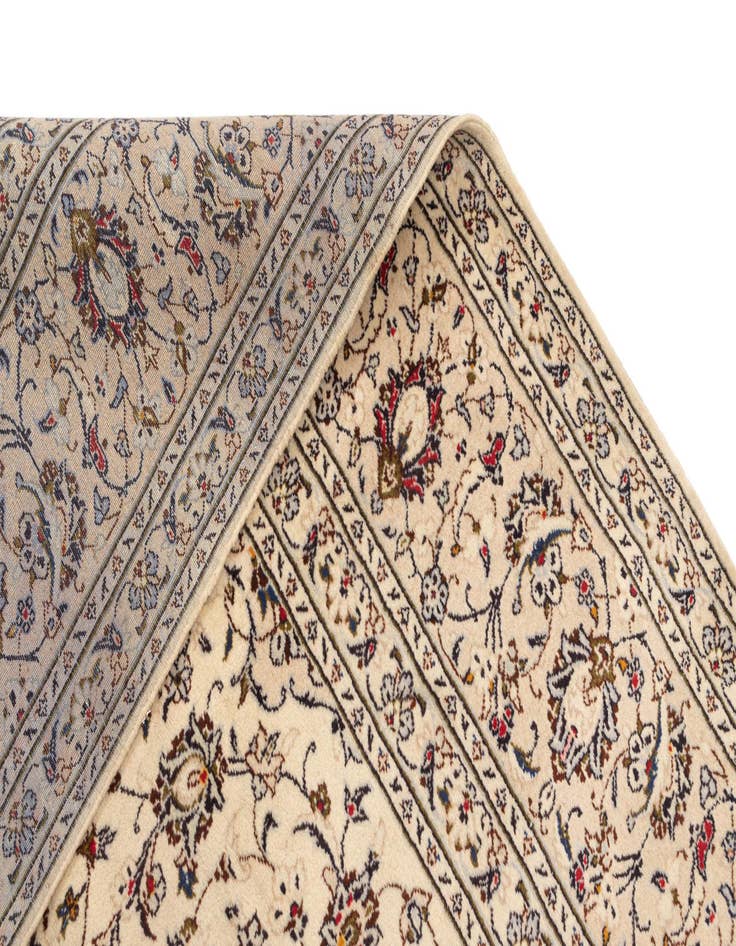 Detail image of  9' 9 x 13' Kashan Wool Rug