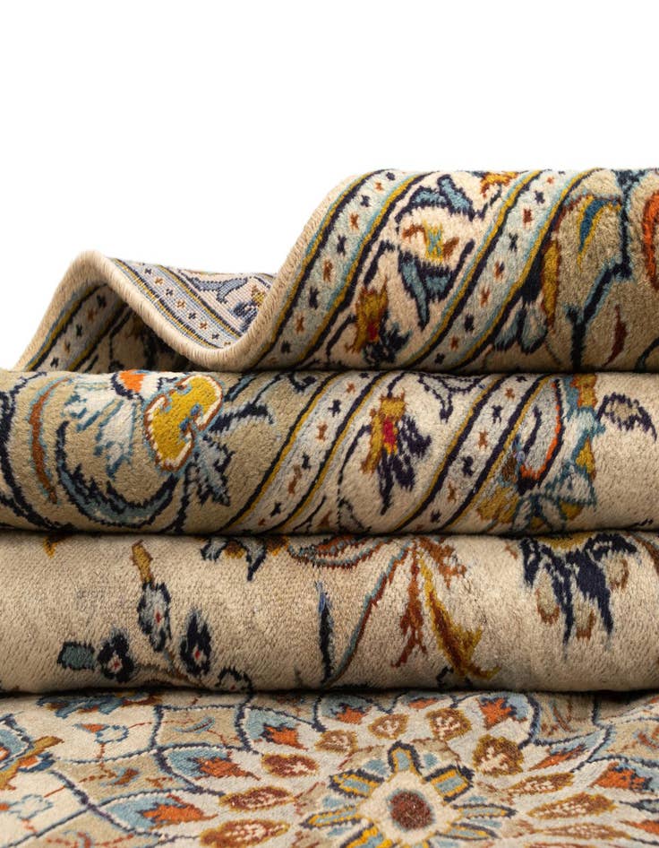 Detail image of  9' 1 x 11' 7 Kashan Wool Rug