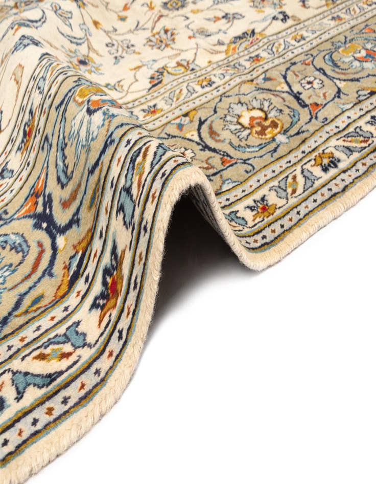 Detail image of  9' 1 x 11' 7 Kashan Wool Rug