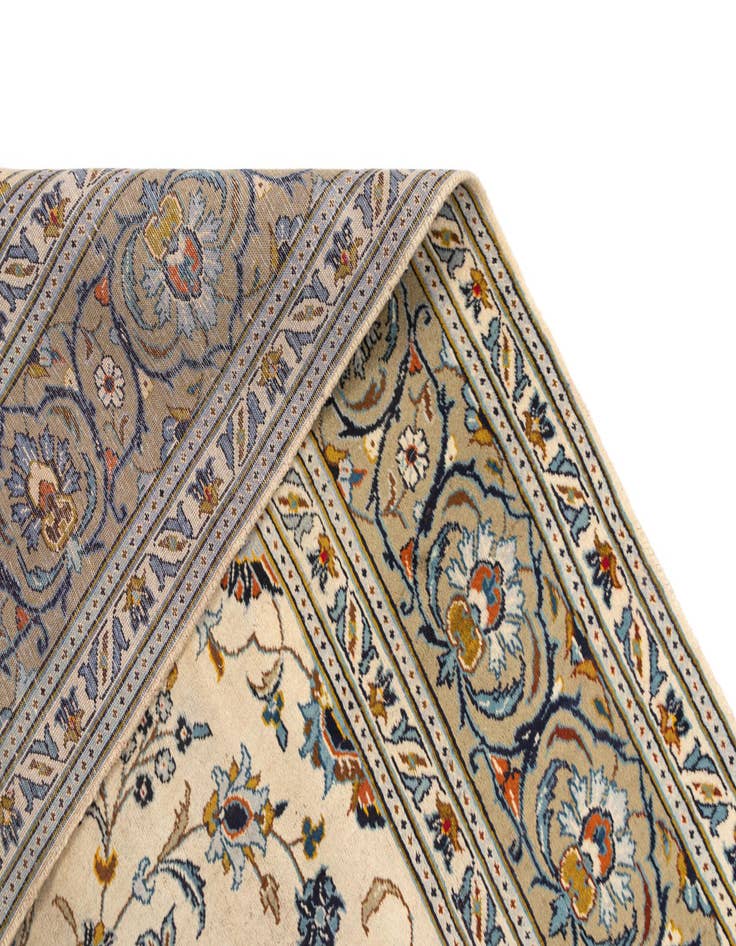 Detail image of  9' 1 x 11' 7 Kashan Wool Rug