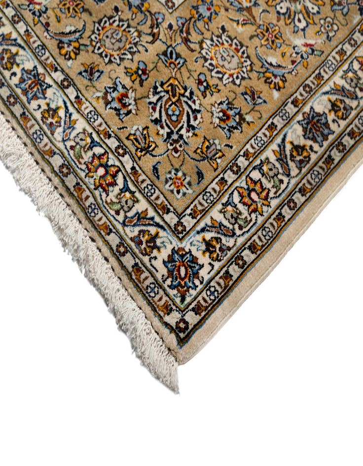 Detail image of  9' 8 x 12' 11 Kashan Wool Rug