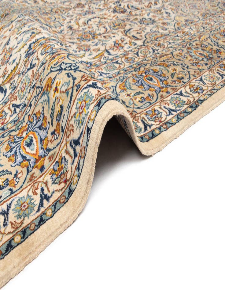 Detail image of  8' x 11' 4 Kashan Wool Rug